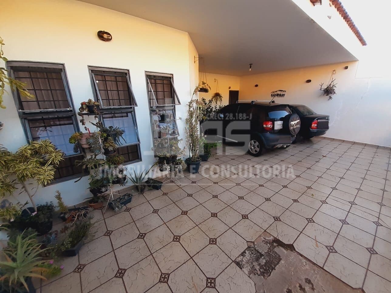 Casa a venda com 3 quartos sendo 1 suíte no jardim Progresso