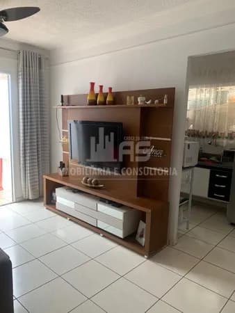 Casa no Jardim Universiátrio em Condominio com 2 Quartos e 1 Banheiro.