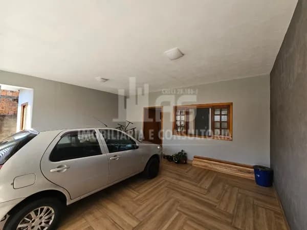 Casa em Garça com 2 Quartos e 2 Banheiros.