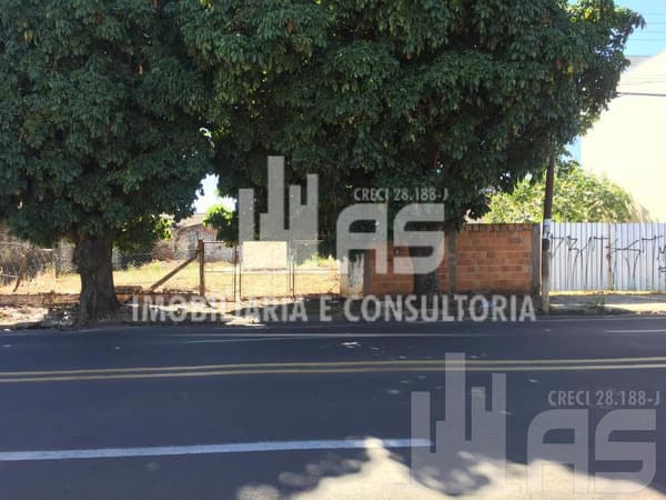 Terreno à venda em Marília/SP