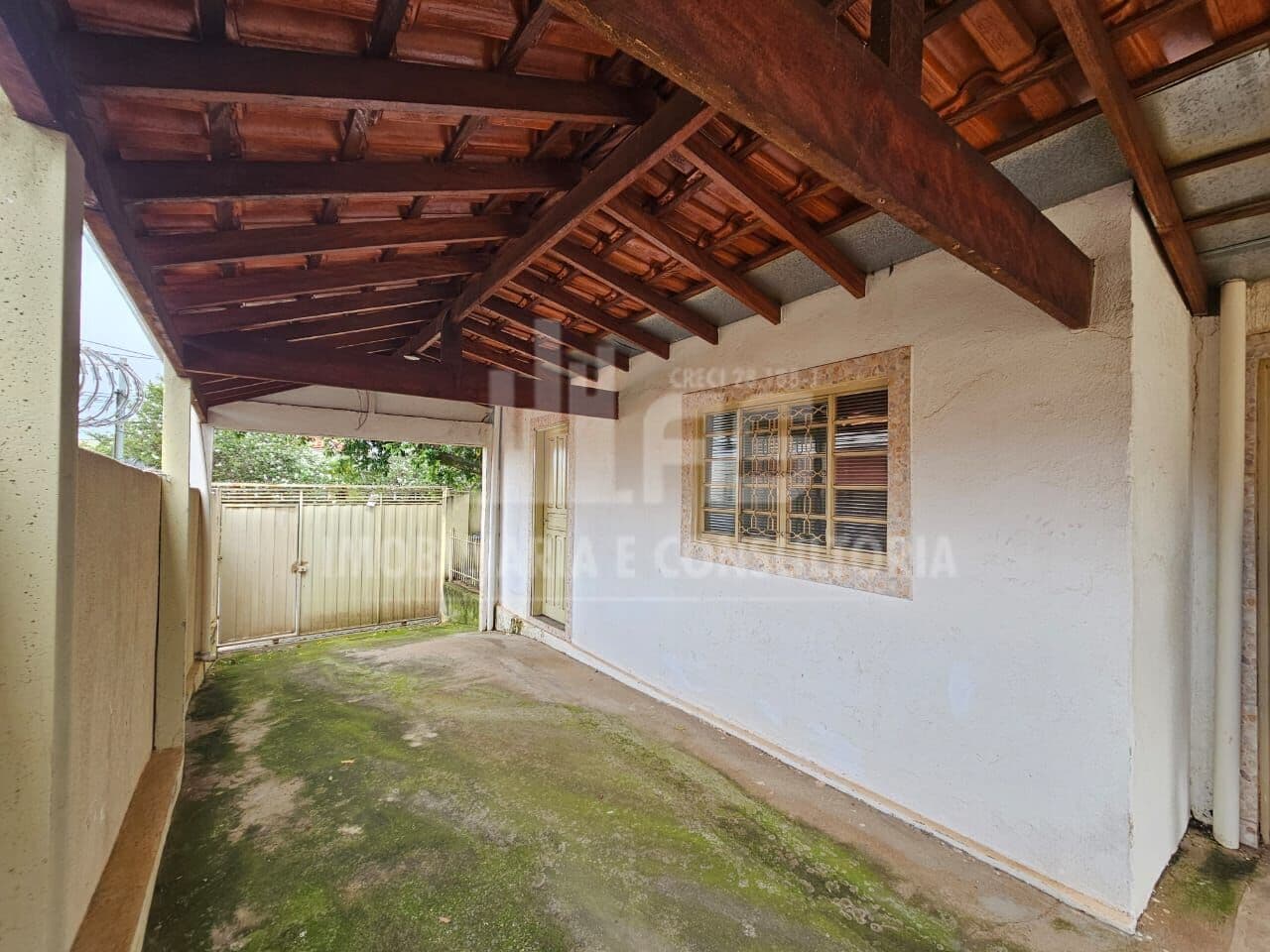 Casa à venda em Garça!