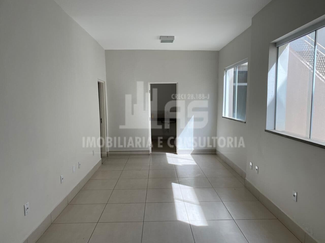Sala comercial no Alto Cafezal.