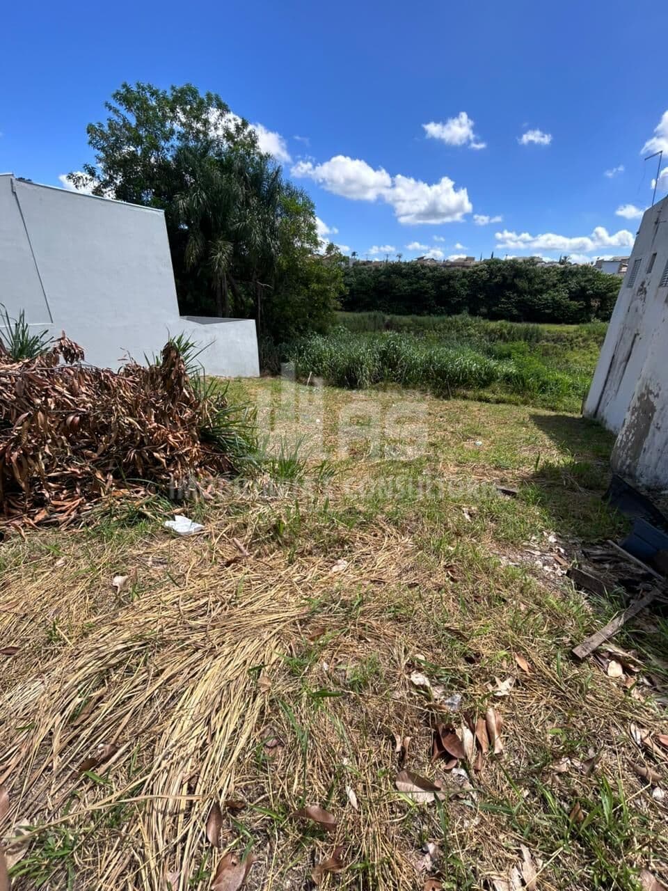 Lote/Terreno em Garça - Jardim Paineiras