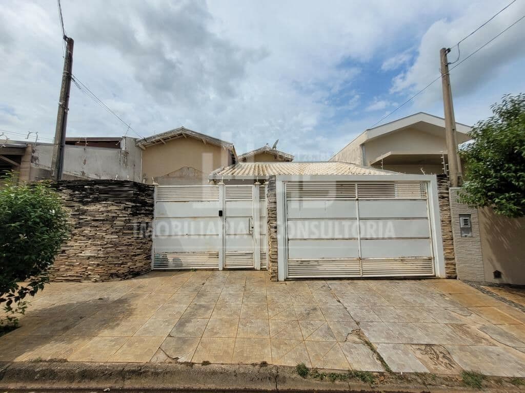 Casa à Venda!