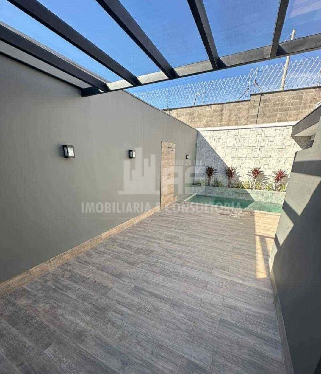 Casa de Condomínio em Marília - Jardim Esmeralda