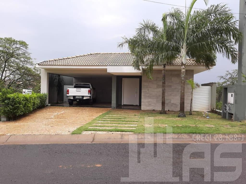 Casa à venda em Marília/SP
