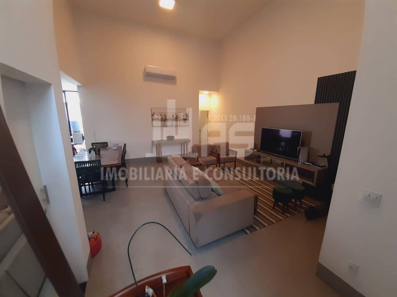 Casa a venda com 3 suítes no condomínio Esmeralda Residence II