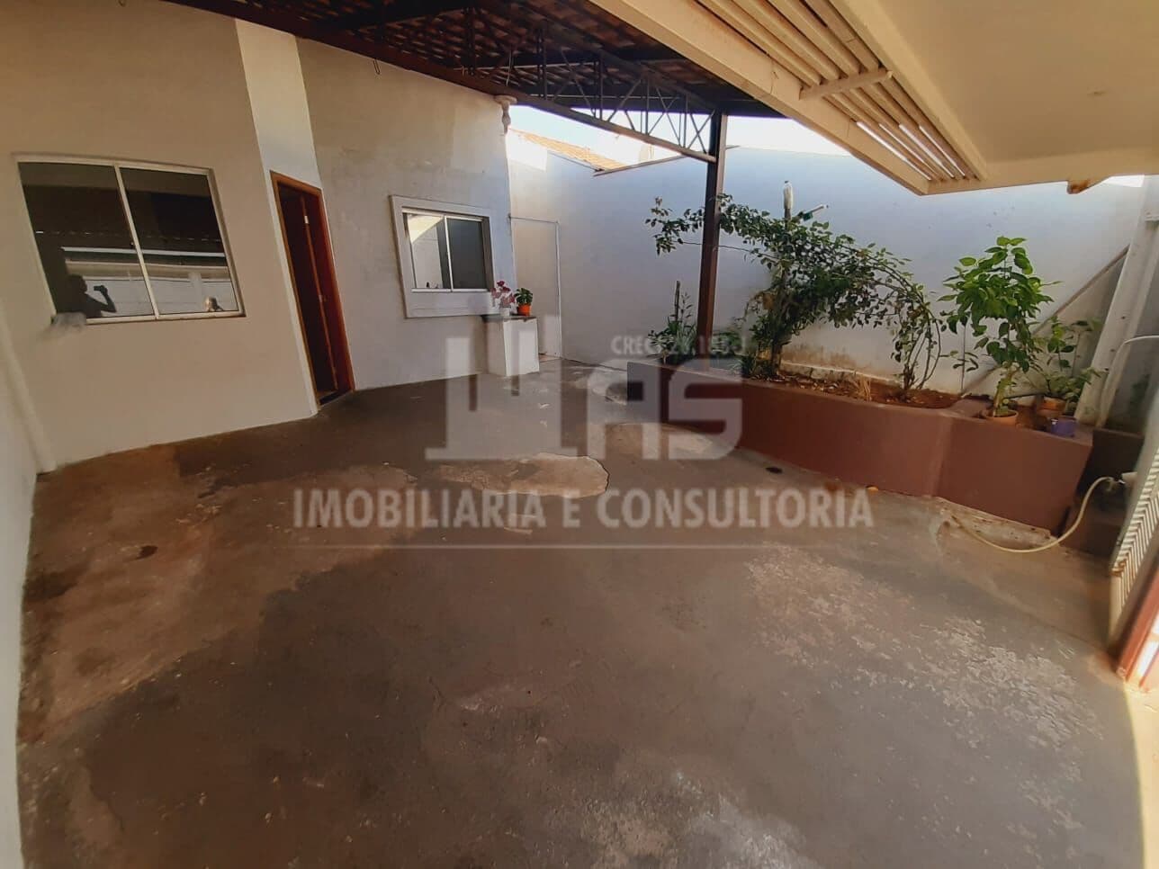 Casa a venda com 2 quartos no Jardim Morumbi