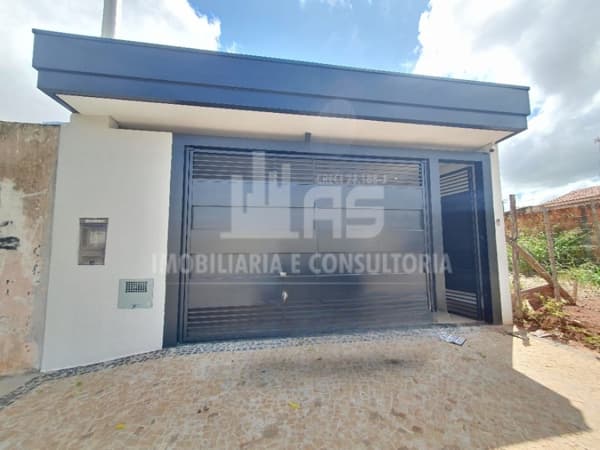 Casa a venda com 3 quartos sendo 1 suíte no Jardim Monte Castelo