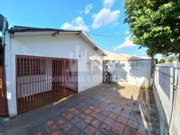 Casa em Marília - Jardim América