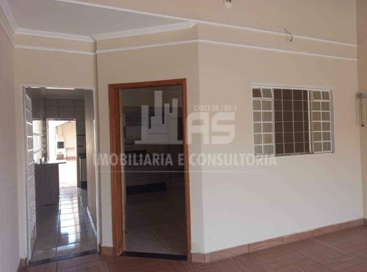 Casa na Zona Sul de Marilia com 3 Quartos e 2 Banheiros.