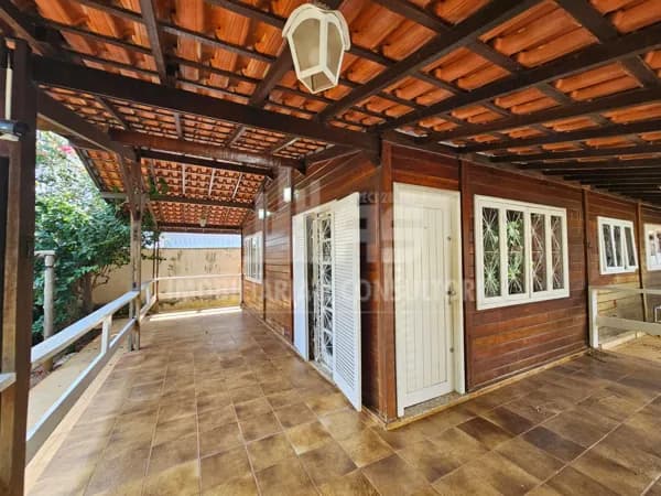 Casa em Garça - Williams