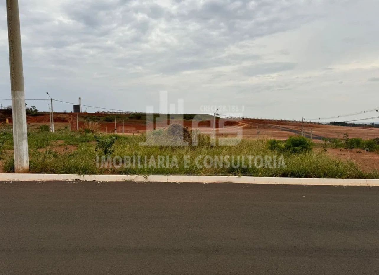 Terreno no Parque Das Flores
