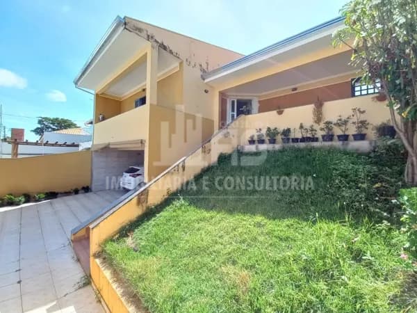 Casa em Marília - Jardim Maria Martha