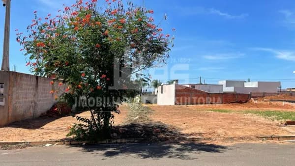 Lote/Terreno em Garça - Jardim Ecoville