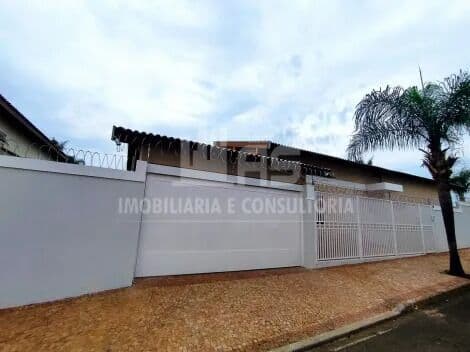 Casa em Marília - Jardim Tropical