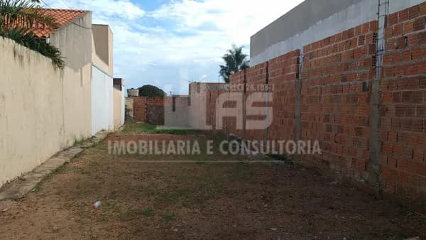 Terreno a Venda