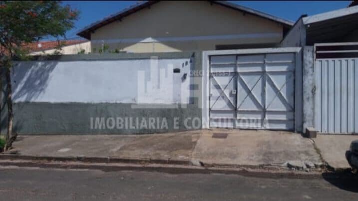 Casa em Garça - Jardim Paineiras