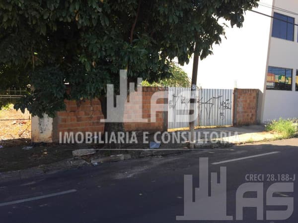 Terreno à venda em Marília/SP