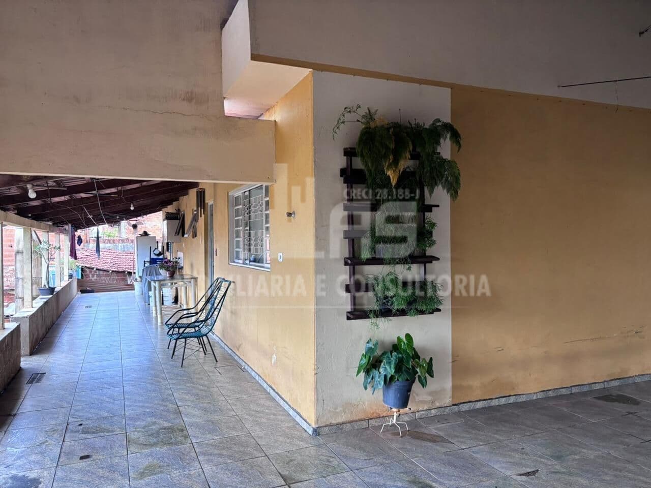 Casa localizada na Zona Norte de Marilia com 3 Quartos e 2 Banheiros.
