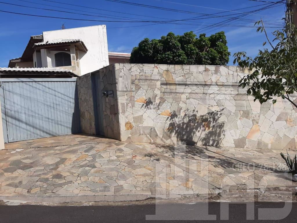 Casa à venda em Marília/SP
