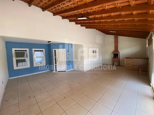 Casa em Marília - Jardim Bandeirantes