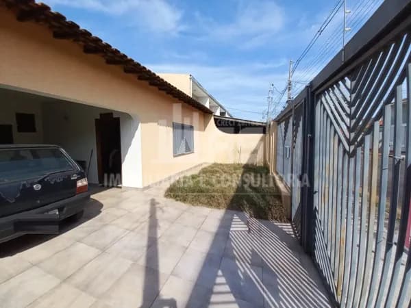 Casa em Marília - Jardim Itaipu