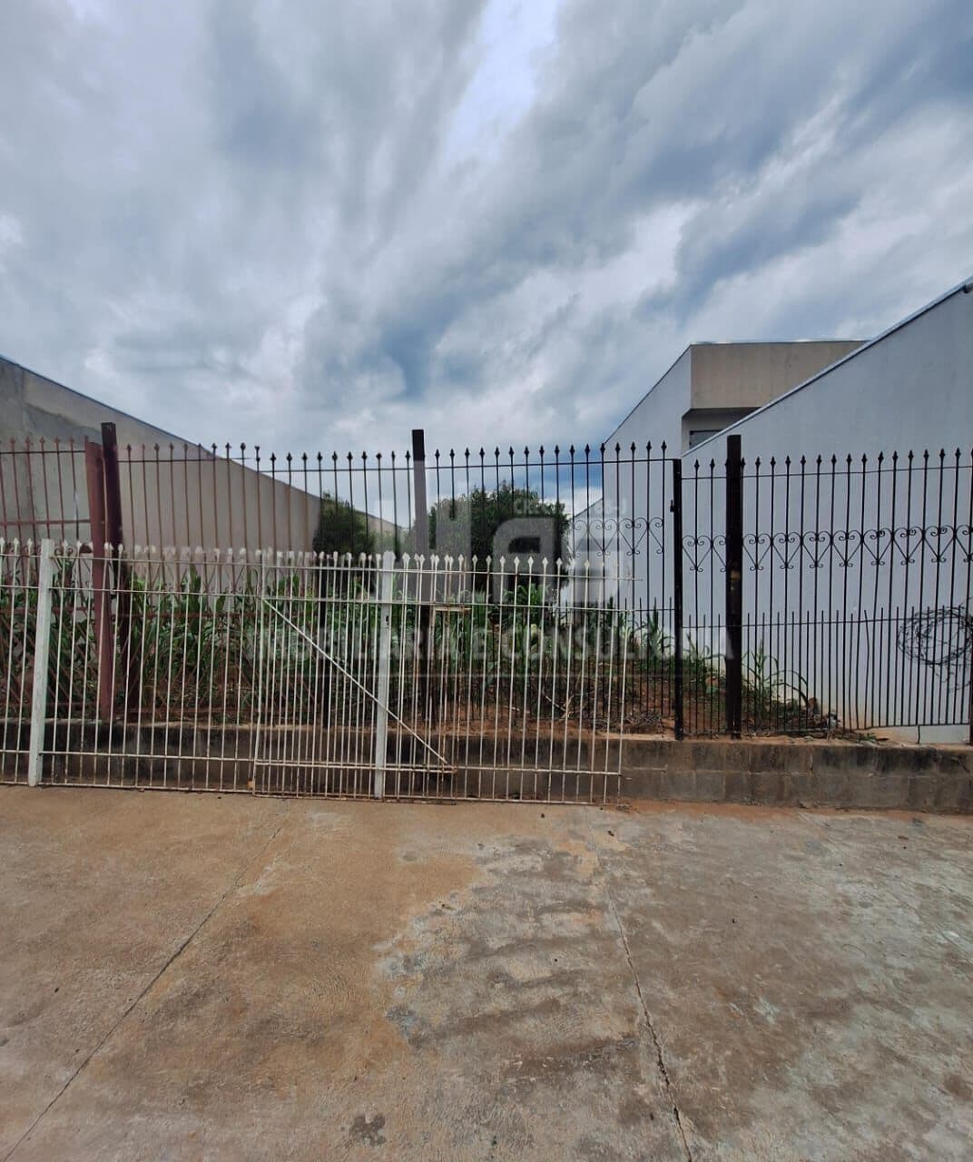 Lote/Terreno em Marília - Jardim Virgínia