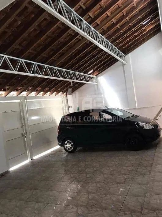 Casa à venda contendo 3 quartos sendo 1 suíte no Tereza Bassan.