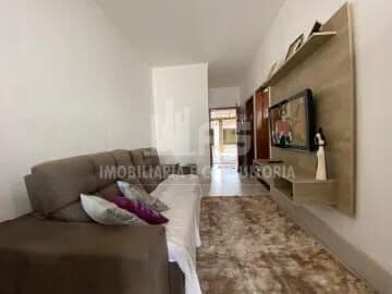 Casa a venda com 2 quartos no Bairro Cavalieri