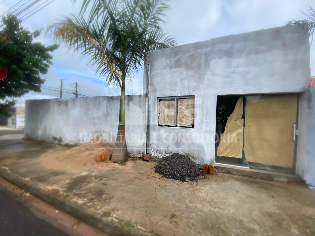 Casa em Fase de Acabamento em Garça