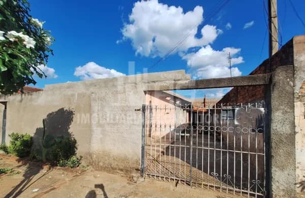 Casa em Garça - Conjunto Habitacional Garça I