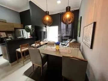 Casa a venda com 2 quartos no Bairro Cavalieri