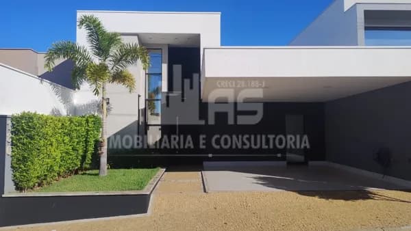 Casa de Condomínio em Marília - Jardim Esmeralda