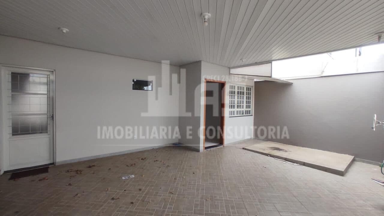Casa à venda com 3 quartos sendo 1 suíte no Dr. Aniz Badra