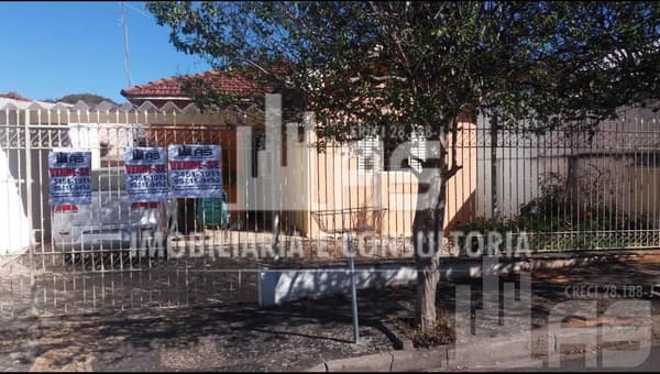 Casa Padrão a Venda