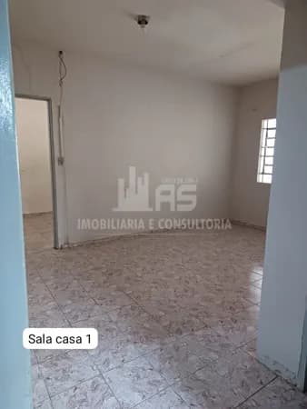 Casa a venda com 2 quartos no jardim Continental