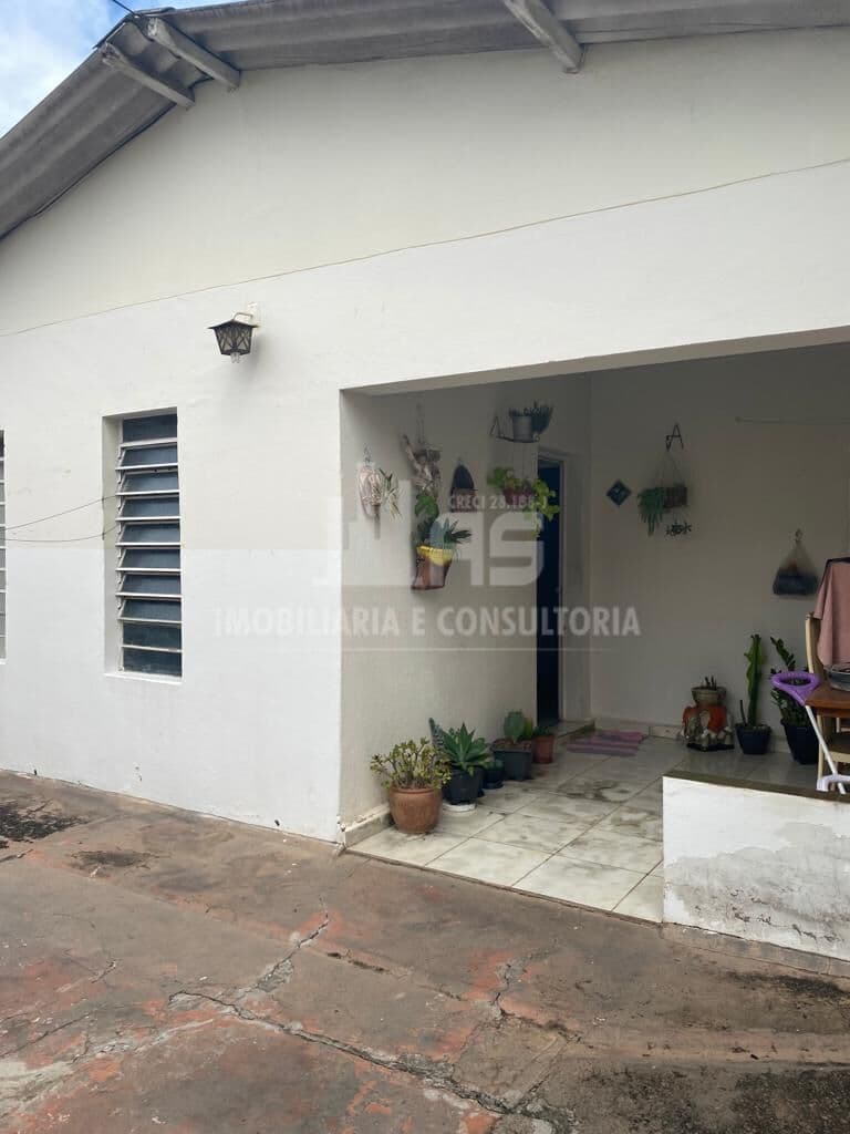Casa a venda com 3 quartos sendo 1 suíte no Bairro São Paulo
