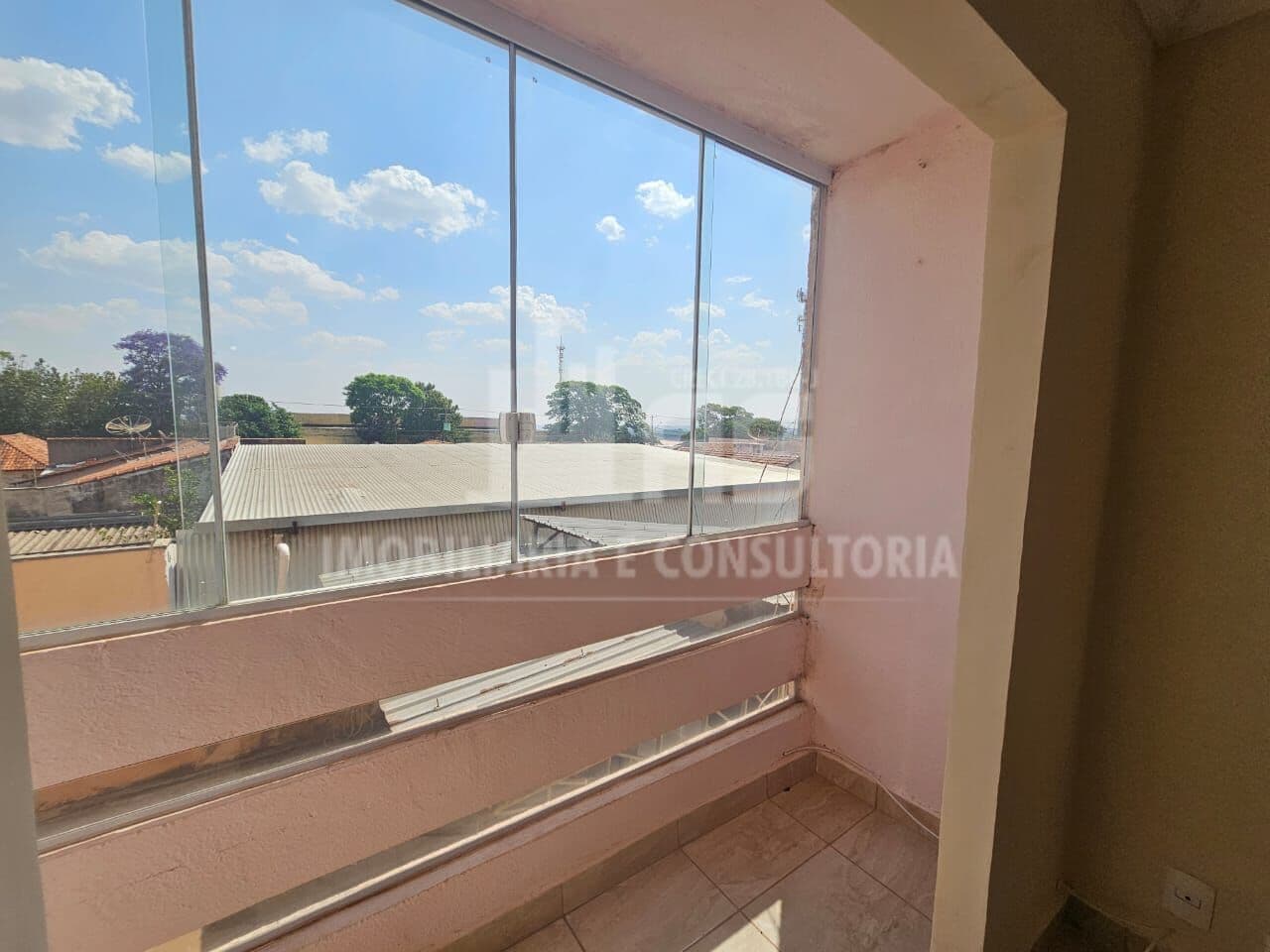 Apartamento à venda contendo 3 quartos no Somenzari