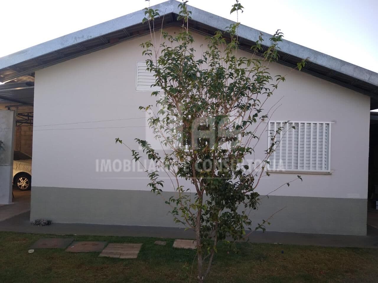 Casa no Montana com 2 Quartos e 1 Banheiro.