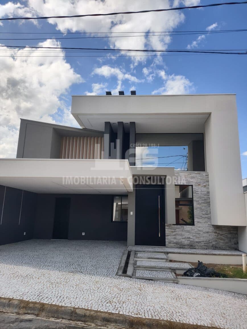 Casa a venda no condomínio Reserva Esmeralda