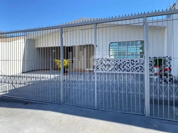 Casa em Marília - Montolar