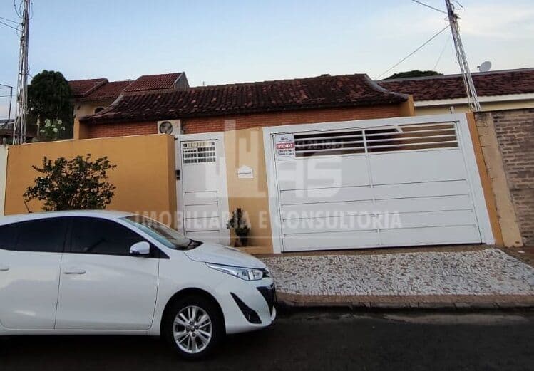 Casa em Marília - Parque São Jorge