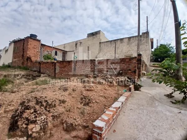 Lote/Terreno em Marília - Professor Antônio da Silva Penteado