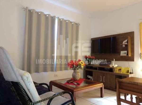 Casa a venda com 3 quartos sendo 1 suíte no Jardim Santa Antonieta