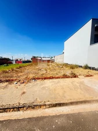 Lote/Terreno em Garça - Jardim Ecoville