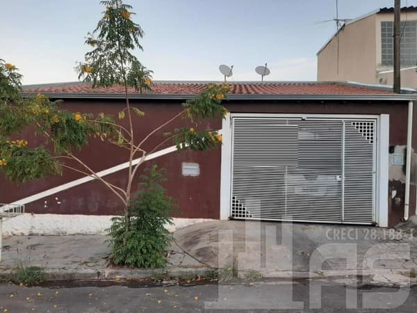 Casa à venda em Marília/SP