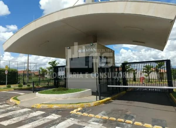 Casa de Condomínio em Marília - Jardim Nazareth