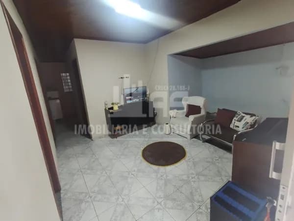Casa a venda com 2 quartos