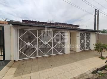 Casa em Marília - Jardim Vitória